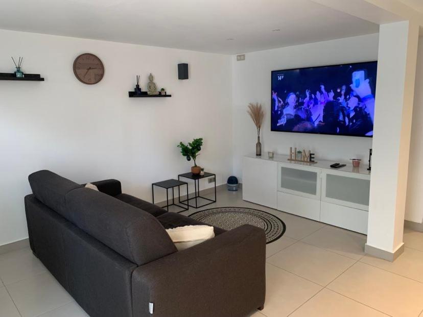 Auberge Appartement Ormesson Sur Marne / Sucy En Brie Kültér fotó